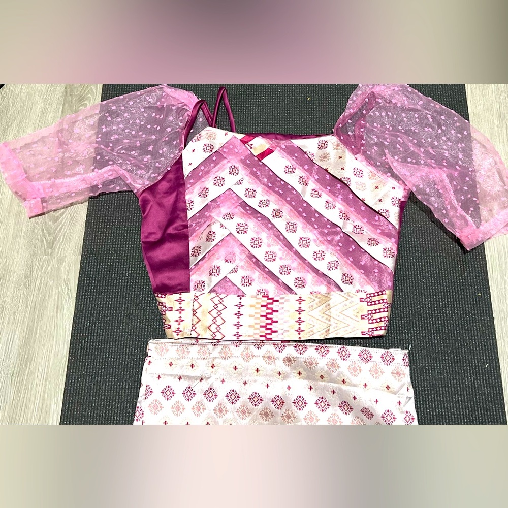 Thai Silk blouse and skirt custom designed for special occasions. Small. NWT